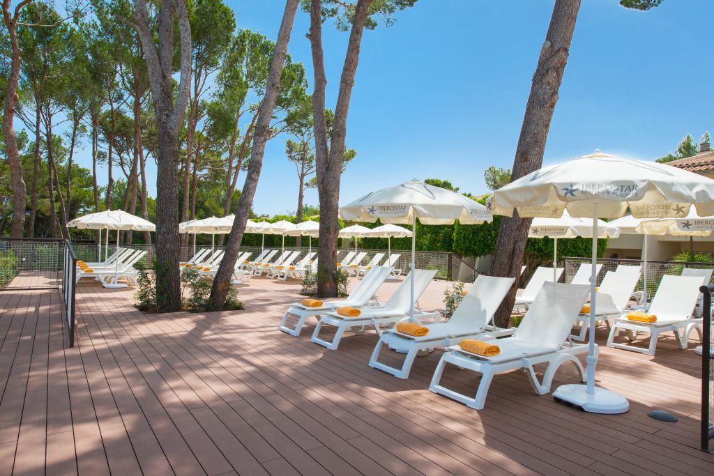 Hotel Iberostar Waves Pinos Park 4*